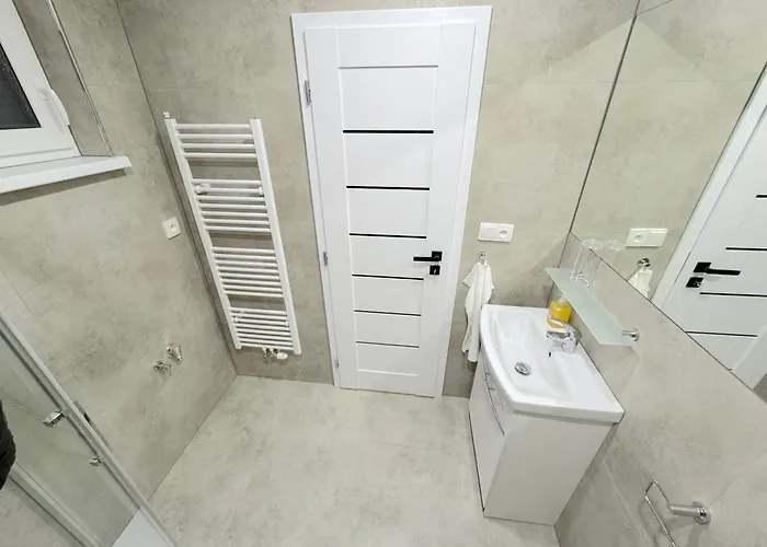 Krasny - 5 V Blizkosti Centra Apartmán Bratislava